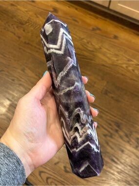 Chevron Amethyst Crystal tower - Purple and White